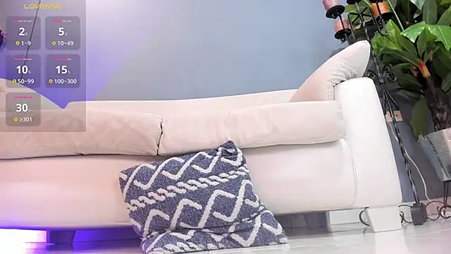 sofiaa ebony online show from February 4, 4:29 pm