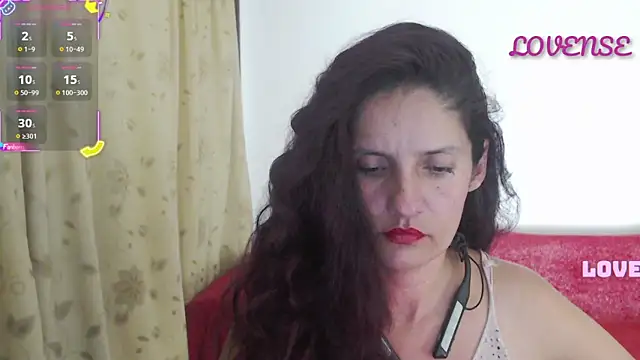 Snapshot of catalina_duran1 chatting on November 8, 5:40 am catalina duran1 online show from November 8, 5:40 am