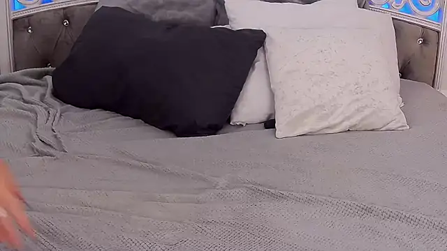 Snapshot of CrissyTaylor chatting on December 29, 9:28 am CrissyTaylor online show from December 29, 9:28 am