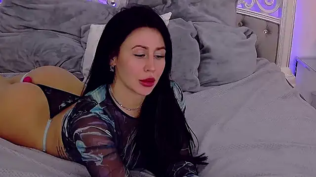 Snapshot of CrissyTaylor chatting on February 5, 12:49 pm CrissyTaylor online show from February 5, 12:49 pm