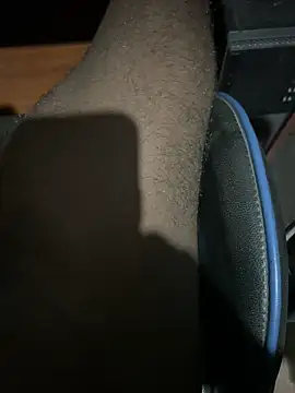 Snapshot of Yurt000 chatting on January 25, 7:07 pm Yurt000 online show from January 25, 7:07 pm