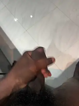 Snapshot of Yurt000 chatting on December 1, 12:54 pm Yurt000 online show from December 1, 12:54 pm