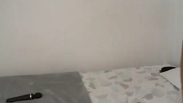 Snapshot of salome__milf chatting on March 5, 11:38 pm salome milf online show from March 5, 11:38 pm