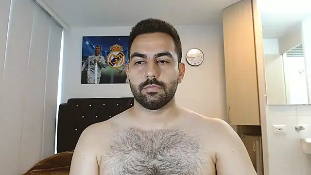omarmohammedhot2 online show from December 3, 3:00 pm