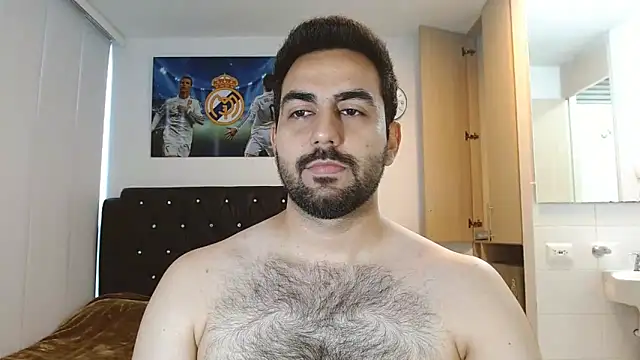 omarmohammedhot2 online show from January 15, 2:56 pm