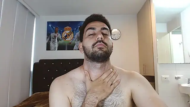 omarmohammedhot2 online show from February 8, 3:10 pm