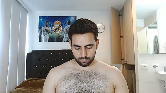 omarmohammedhot2 online show from February 28, 3:26 pm