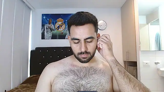 omarmohammedhot2 online show from March 2, 2:21 pm