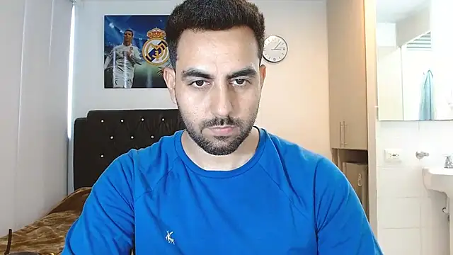 omarmohammedhot2 online show from March 4, 5:13 pm