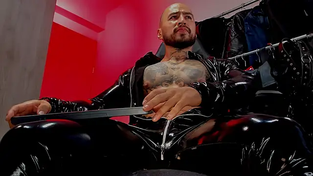 billyMayer  online show from February 4, 10:13 pm