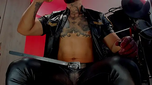 billyMayer  online show from February 18, 6:15 pm