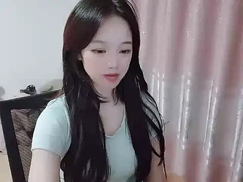 wwcc123 online show from October 12, 1:54 pm