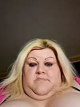 ducicsajsziii online show from February 12, 9:54 pm