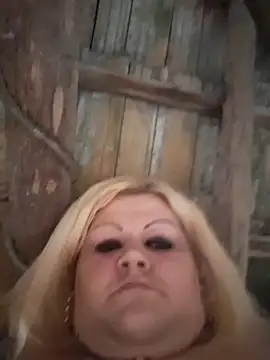 ducicsajsziii online show from March 7, 8:22 pm