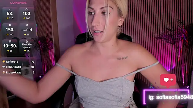 sofiah  online show from November 4, 6:40 pm