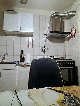 Snapshot of AriannaMilf chatting on November 8, 10:08 pm AriannaMilf online show from November 8, 10:08 pm