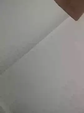 Snapshot of bruna_safadinhaa chatting on January 4, 9:41 pm bruna safadinhaa online show from January 4, 9:41 pm