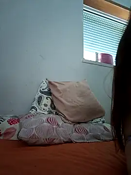 Snapshot of bruna_safadinhaa chatting on October 6, 4:26 pm bruna safadinhaa online show from October 6, 4:26 pm