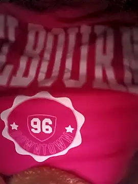 Snapshot of bruna_safadinhaa chatting on October 27, 9:02 am bruna safadinhaa online show from October 27, 9:02 am