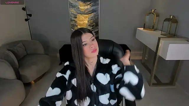 Snapshot of AlessiaCorleone_ chatting on February 25, 11:11 pm AlessiaCorleone online show from February 25, 11:11 pm