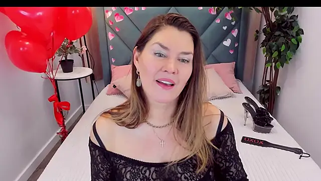 Adele Russo online show from February 12, 4:22 pm