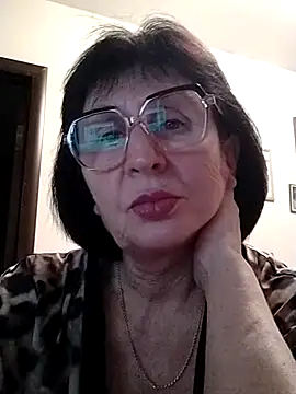 Snapshot of AlbinaXPretty chatting on December 26, 8:11 pm AlbinaXPretty online show from December 26, 8:11 pm