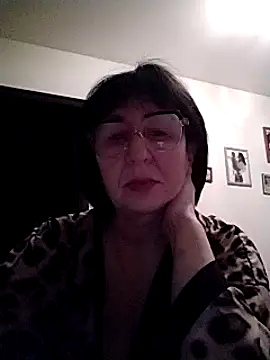 Snapshot of AlbinaXPretty chatting on January 2, 4:30 am AlbinaXPretty online show from January 2, 4:30 am