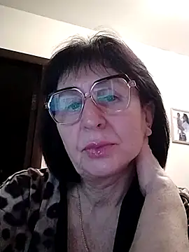 Snapshot of AlbinaXPretty chatting on January 22, 7:13 pm AlbinaXPretty online show from January 22, 7:13 pm