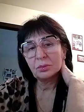 Snapshot of AlbinaXPretty chatting on January 26, 1:47 pm AlbinaXPretty online show from January 26, 1:47 pm