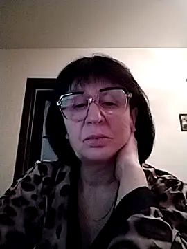 Snapshot of AlbinaXPretty chatting on January 30, 9:47 am AlbinaXPretty online show from January 30, 9:47 am