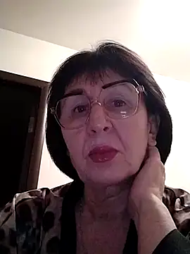 Snapshot of AlbinaXPretty chatting on February 27, 9:36 pm AlbinaXPretty online show from February 27, 9:36 pm