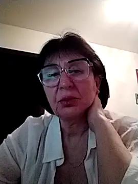 Snapshot of AlbinaXPretty chatting on March 8, 9:08 pm AlbinaXPretty online show from March 8, 9:08 pm