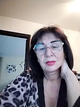 Snapshot of AlbinaXPretty chatting on October 2, 7:26 am AlbinaXPretty online show from October 2, 7:26 am