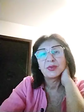 Snapshot of AlbinaXPretty chatting on October 5, 7:23 pm AlbinaXPretty online show from October 5, 7:23 pm