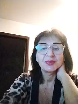 Snapshot of AlbinaXPretty chatting on October 9, 4:05 pm AlbinaXPretty online show from October 9, 4:05 pm
