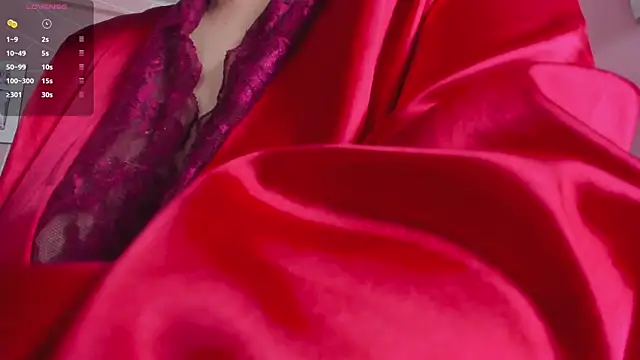 Snapshot of dolly_zoe chatting on November 28, 10:23 pm dolly zoe online show from November 28, 10:23 pm