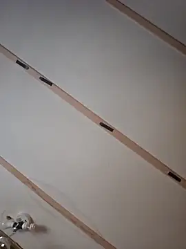 Snapshot of j_hollywood91 chatting on March 13, 9:16 pm j hollywood91 online show from March 13, 9:16 pm