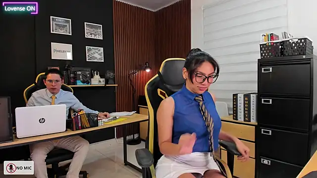 Snapshot of Office_Naughty_Girl chatting on March 20, 4:42 pm Office Naughty Girl online show from March 20, 4:42 pm