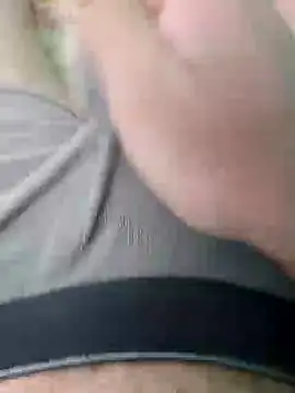 Snapshot of J_O_R chatting on February 7, 5:07 pm J O R online show from February 7, 5:07 pm