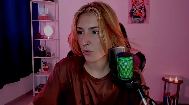 Snapshot of Dakotaa_ chatting on January 17, 8:44 pm Dakotaa online show from January 17, 8:44 pm