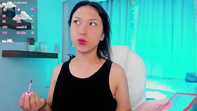 CoralineRicce  online show from January 30, 5:41 am