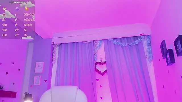 CoralineRicce  online show from March 11, 5:38 am