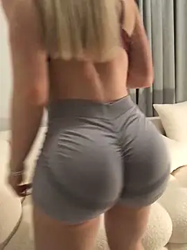 StacyJuly online show from March 1, 6:00 pm