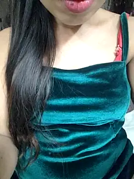 Snapshot of Roshni_98 chatting on March 23, 4:49 am Roshni 98 online show from March 23, 4:49 am