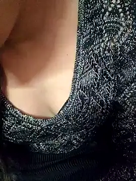 Snapshot of Roshni_98 chatting on November 7, 4:34 am Roshni 98 online show from November 7, 4:34 am