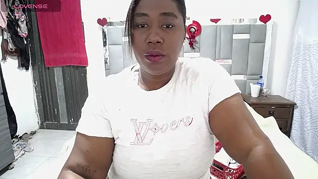 thickebonymilfF online show from September 25, 3:10 am