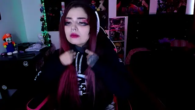 linda mort online show from December 6, 10:08 pm