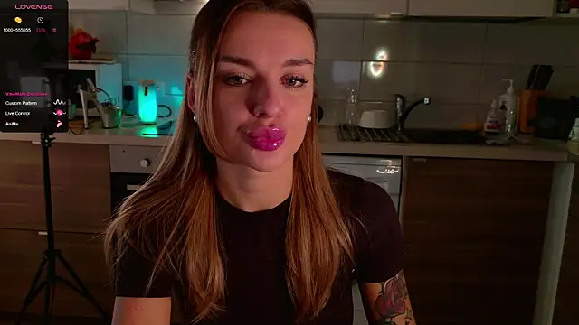 Snapshot of MissLovex chatting on October 15, 2:55 am MissLovex online show from October 15, 2:55 am