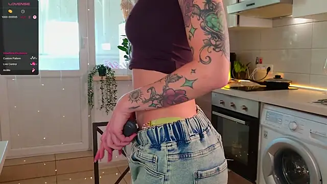 MissLovex online show from February 20, 5:48 am