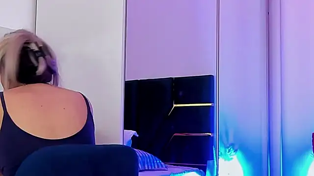 AllisonSweets online show from April 21, 10:43 am